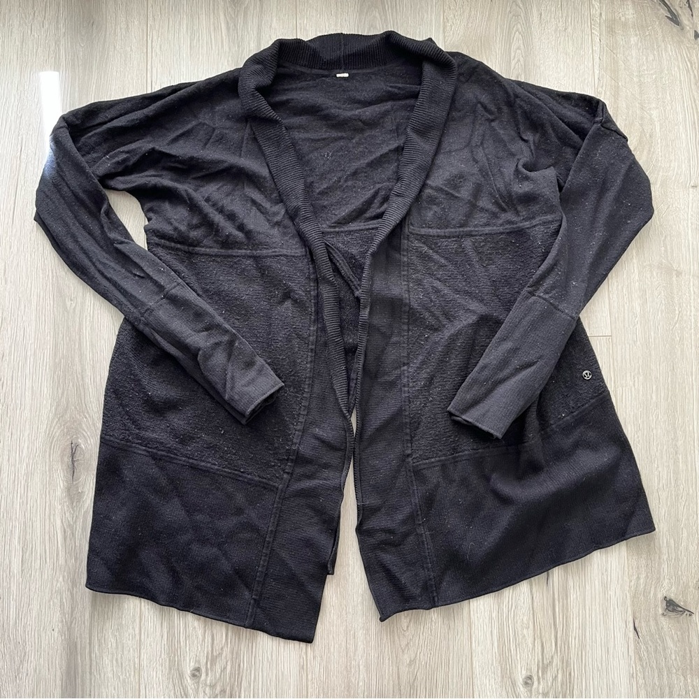 Lululemon Cardigan Shawl size Small